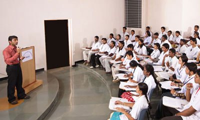 R. P. College Of Pharmacy