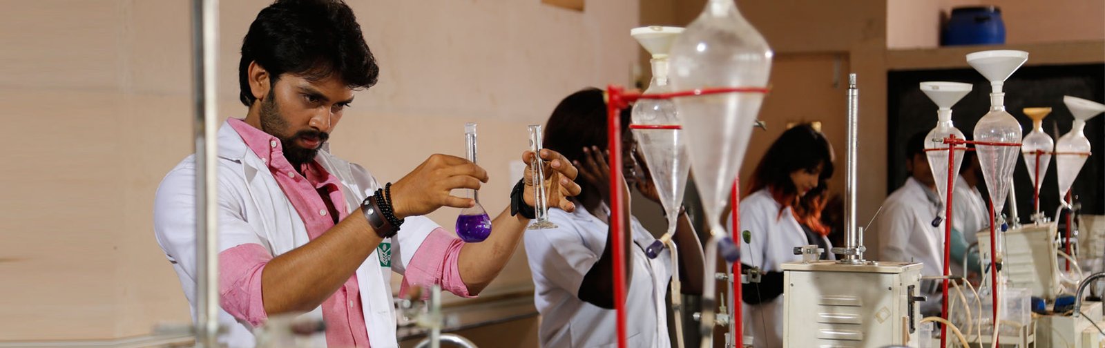 R. P. College Of Pharmacy